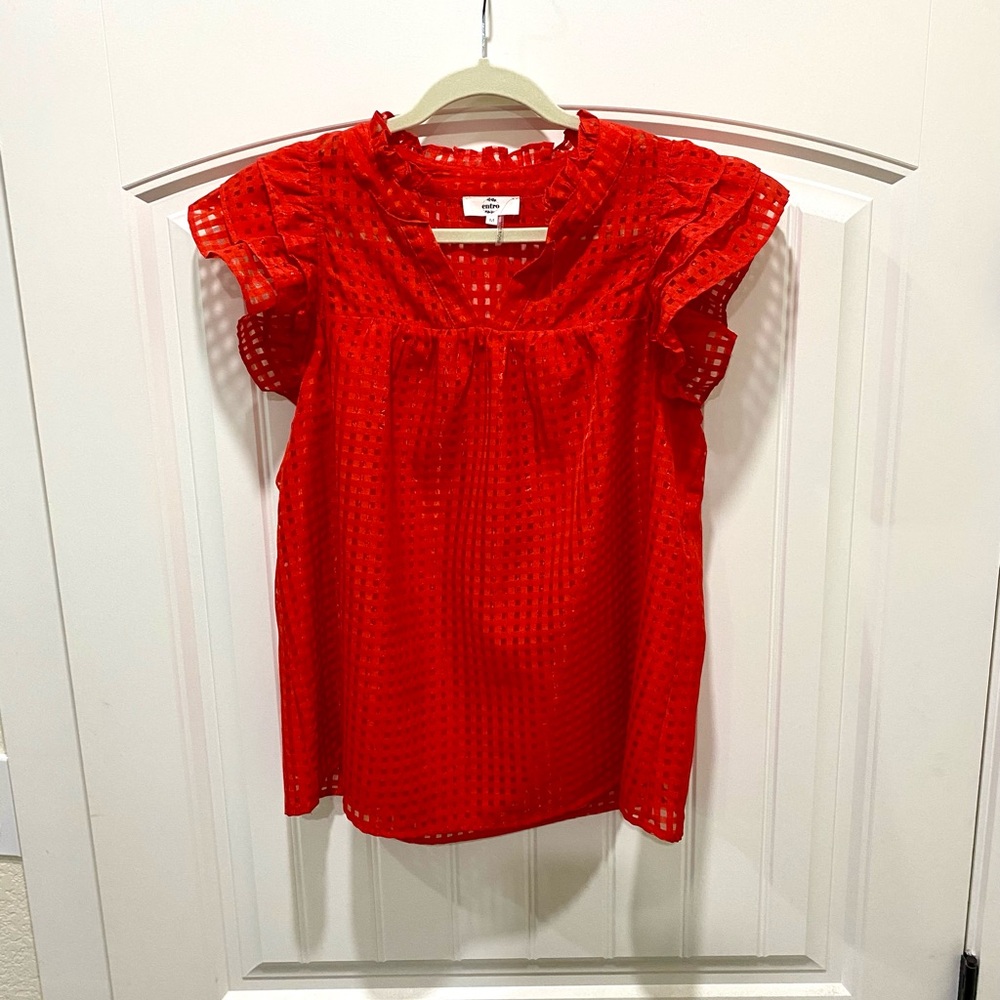Red entro flutter sleeve lined blouse M